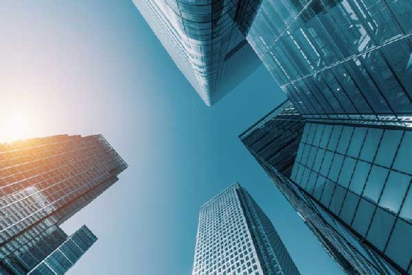 曾金策4.23：现货黄金大跳水，国际黄金最新价格走势分析，后市投资机会挖掘及黄金避险属性解读